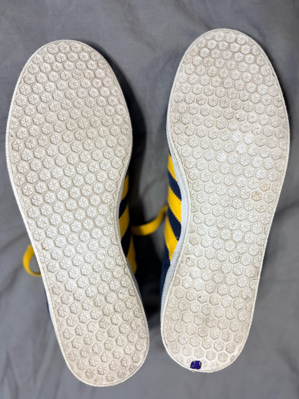 Adidas Originals Copa ARSENAL GAZELLE Casual Mens Sneakers Navy Yellow Sz 7.5 - Picture 10 of 10